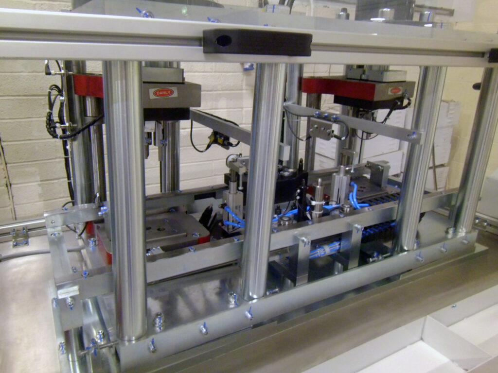 QM Systems Hydraulic Press1